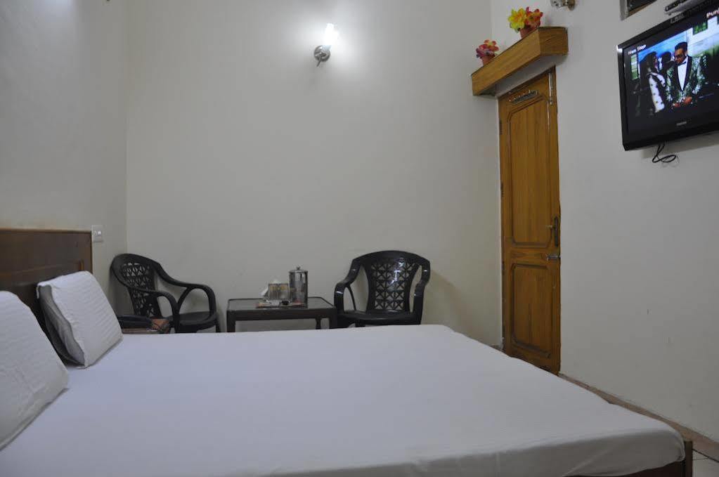Oyo 4601 City Plaza Mohali Εξωτερικό φωτογραφία